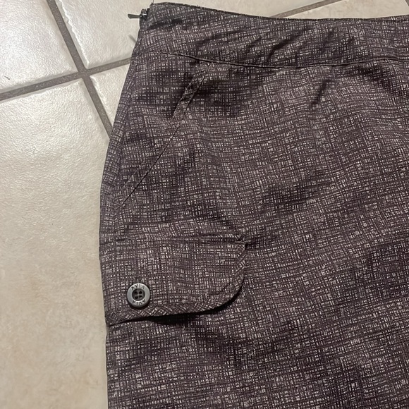 Cute skort! Great condition - Picture 5 of 6